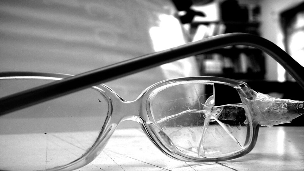 تعمیر عینک در شیراز
